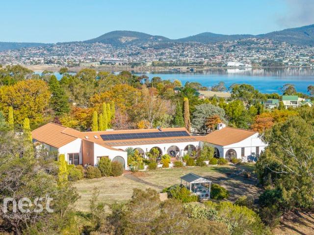 Alhambra A Landmark Country Estate of Scale, Privacy & Prestige