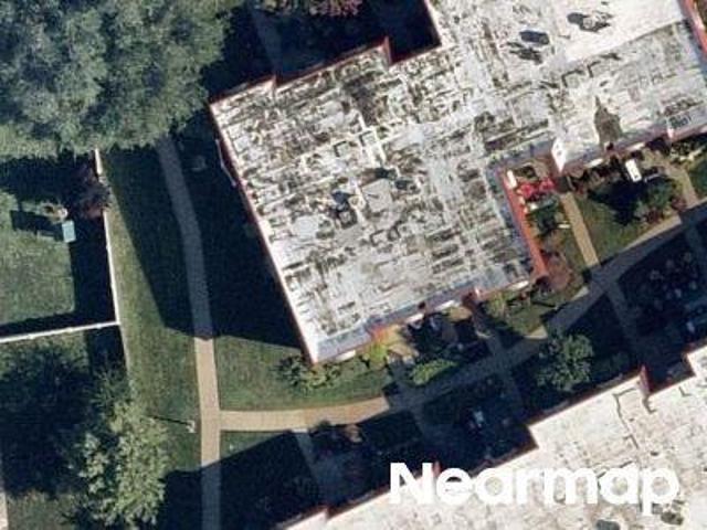 Alhambra Dr