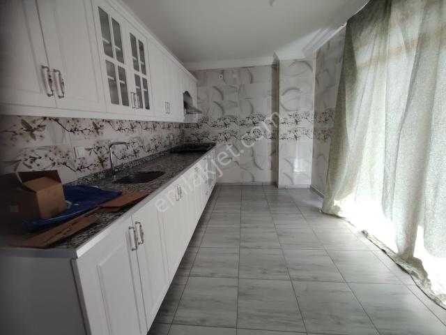 Alitaşı Mahallesi'nde Kiralık 3+1 Daire