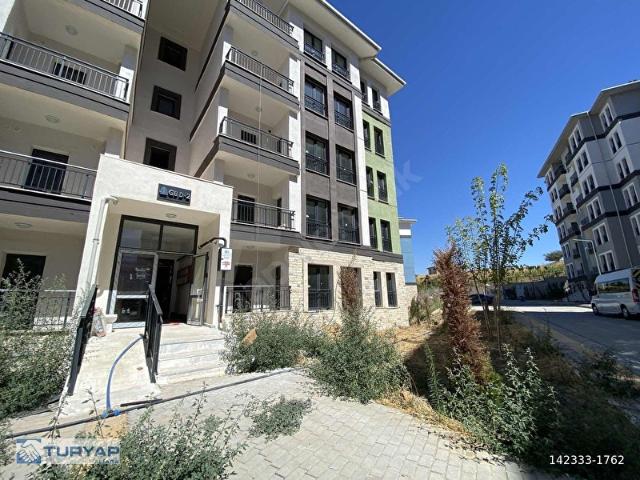 ALİAĞA TOKİLERDE GİRİŞ KAT 3+1 KİRALIK DAİRE