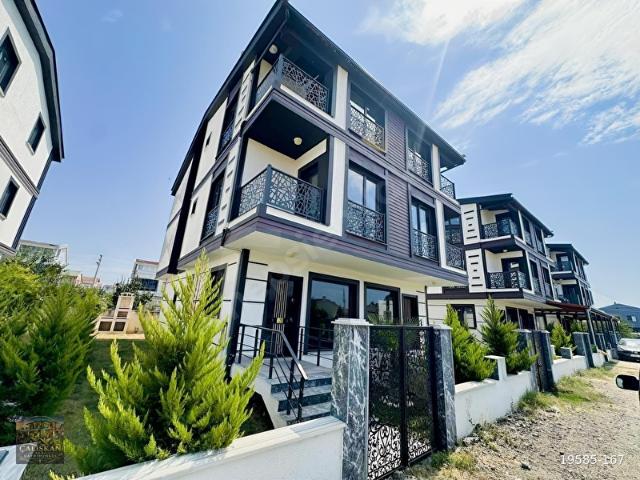 ÇALIŞKAN GROUP DENİZE 400 METRE 4+1 TRİPLEKS VİLLA