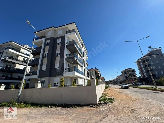 ALİ TOSUN'DAN YENİKÖY'DE SIFIR FERAH 2+1 İSKANLI SATILIK DAİRE