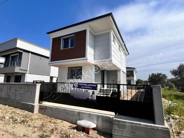 Aliağa İncirlik 2' De Satılık 3+1 Villa