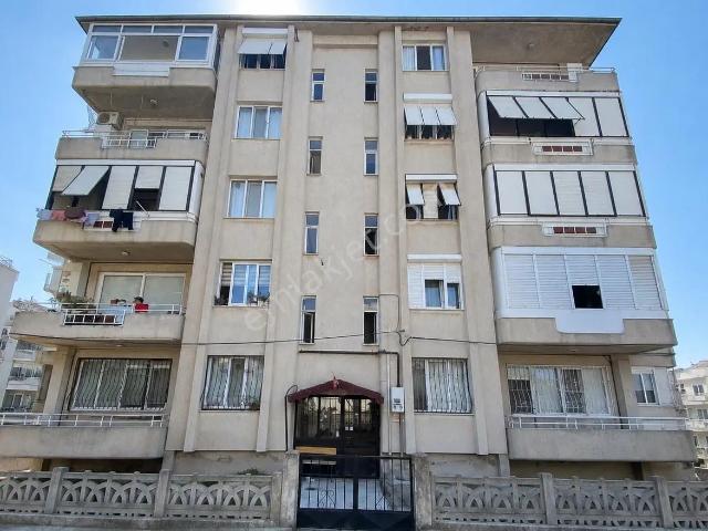 Aliağa Merkezde 3+1 Ara Kat Daire