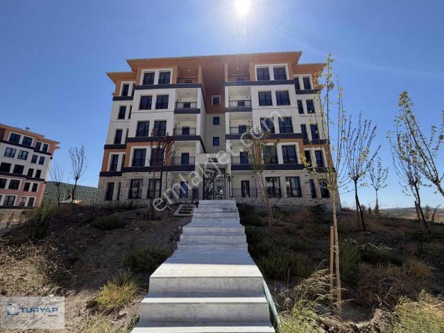 Aliağa Yeni Tokilerde Arakat Geniş 2+1 Kiralık Daire