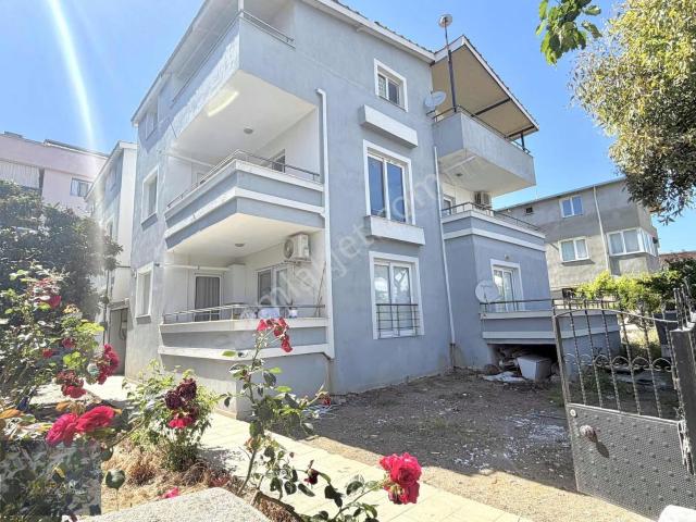 Aliağa Yenişakran Hasbi Efendi Mah. 3+1 Satılık Dubleks Daire