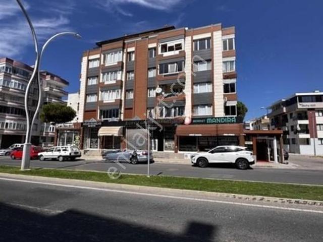 Aliağa Yeni Mahallede Kiralık 3+1 Daire