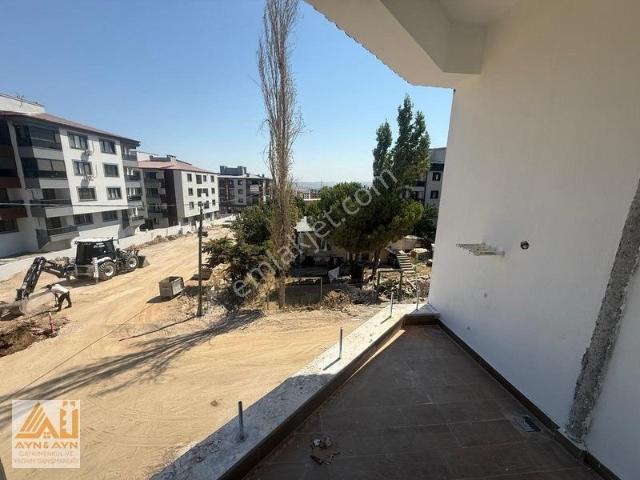 Aliağa Yenimahallede 2+1 Satılık Daire