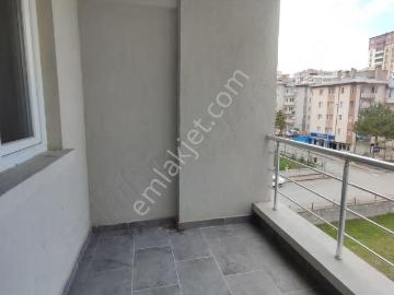 Alibaba Mah Çayboyu Cadde Üzeri Kiralik 3+1