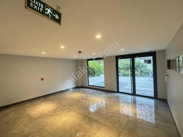 Alibeyköy Sitede 2+1 Eşyalı Kiralık T5 Tramway Metro 300mt