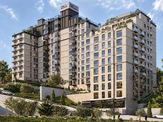 Alibeyköy'de Havuzlu Sitede Satılık 2+1 Arakat Daire !