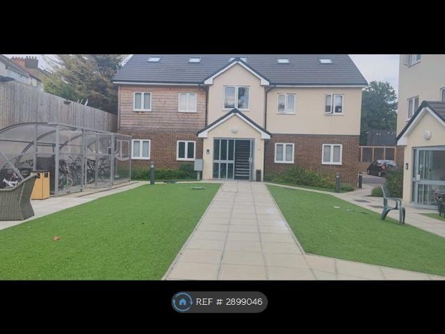 Alice Court, Luton LU2, 2 bed flat to rent, £1,500 pcm | PrimeLocation