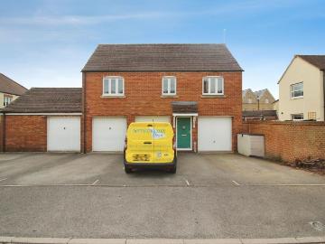 Alicia Close, Swindon SN25, 2 bed detached house to rent, £1,100 pcm | PrimeLocation