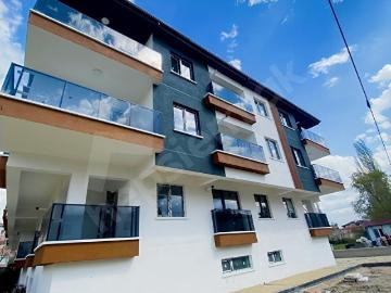 ALICILAR GAYRİMENKULDEN AYBÜ Yakını EŞYALI KiralıkLüks 1+1 Daire