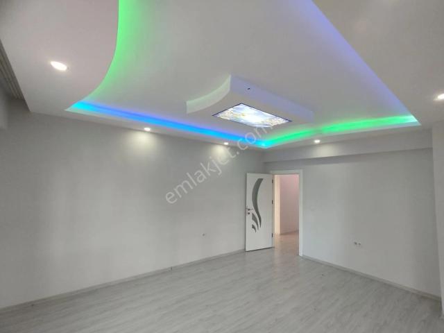 Alihan G.m.den Üniversite Mah.de 3+1 2.kat Geniş Teraslı Kiralık Lüks Daire