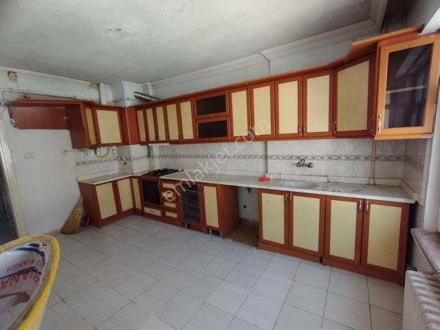Alihan G.m.den Kültür Mah.de 3+1 Cadde Üstü Kiralık Daire
