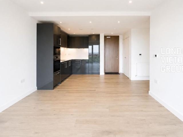 Alington House, 1 Mary Neuner Road, London N8, 1 bed flat to rent, £2,150 pcm | PrimeLocation