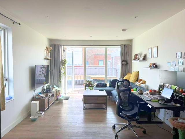 Alington House, Alexandra Gate, Mary Neuner Road, Wood Green, London N8, 2 bed flat to rent, £2,650 pcm | PrimeLocation