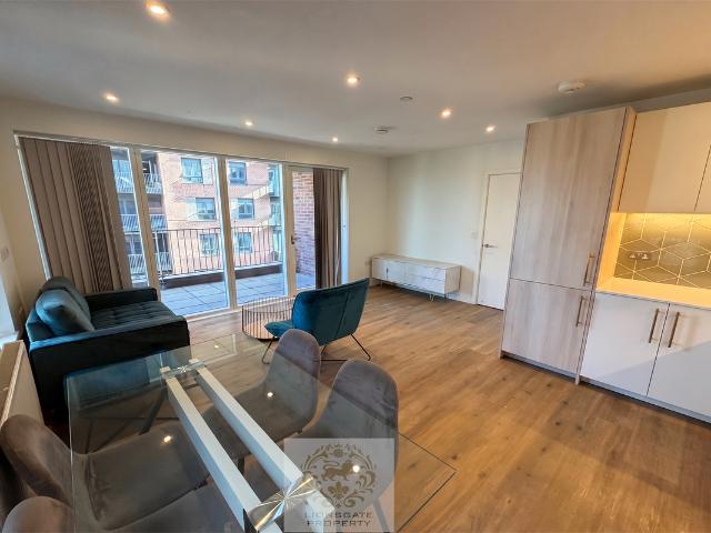 Alington House N8, 2 bed flat to rent, £2,500 pcm | PrimeLocation