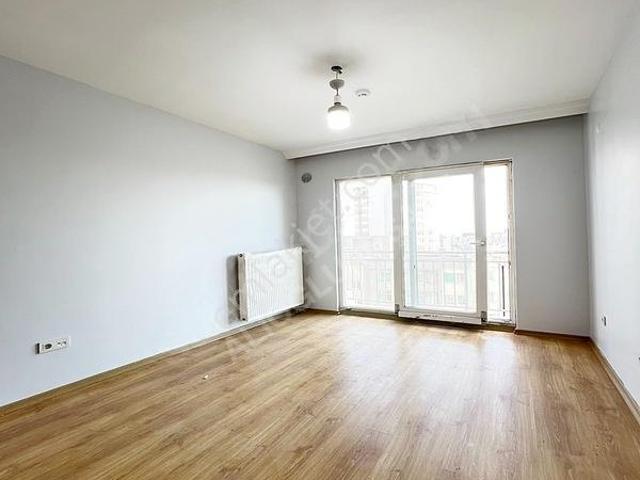 Alioğlu İnşaattan İnnovia 3 Sitesinde 1+1 Kiralık Daire