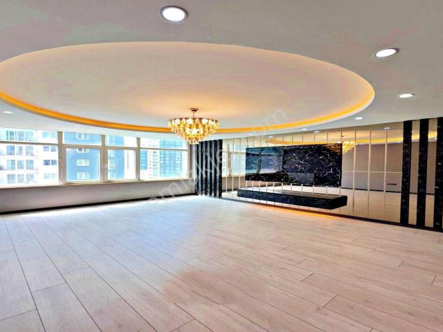 Alioğlu İnşaat'tan Merkezi Konumda Site İçinde Satılık 2+1 Daire