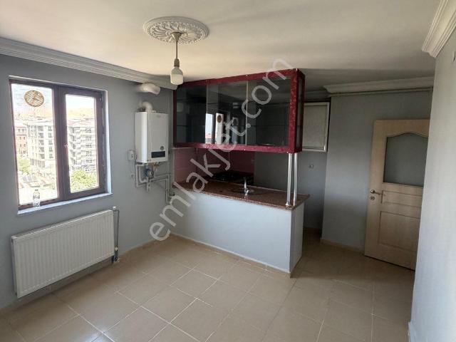 Alipaşa Mah Kiralık 2+1 Daire