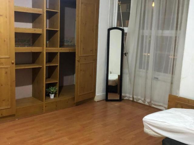 Ali'S Kebab and Grill House Ltd, 229 Eccles New Road, Salford, M5 4QG, United Kingdom | 2 bed apartment for rent #137019426 | Rentberry