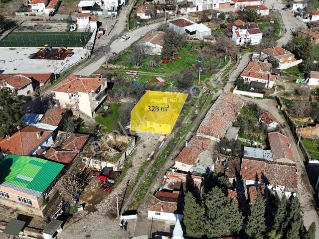 Alkan Yatırım'dan Evreşe Merkezde Satılık Köy Evi Ve Arsası