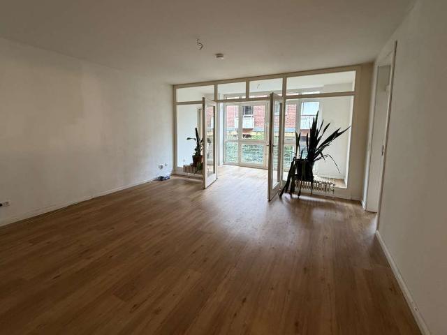 Alltagstaugliche 2 Zimmer Wohnung in Hamburg Harburg zur UNTERMIETE