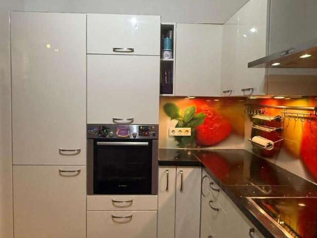 Alltagstaugliche 4 Zimmer Wohnung mit Balkon in Eschborn