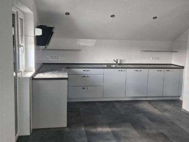 Alltagstaugliche 5 Zimmer Wohnung mit Balkon in Gemmingen
