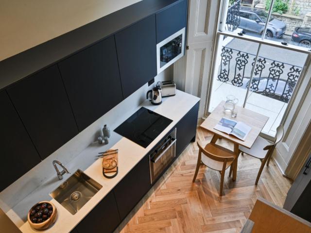 Alluring studio in centeral Bayswater Has an Apartment
