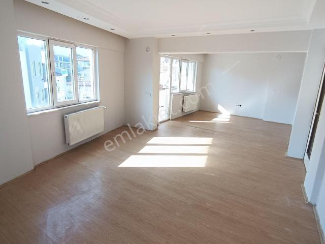 Allı Cami Yakını 3 Cephesi Açık 3+1 Kiralık Daire