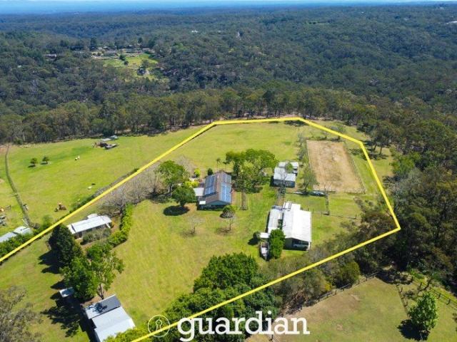 All Arable Acreage Retreat Backing onto Bushland