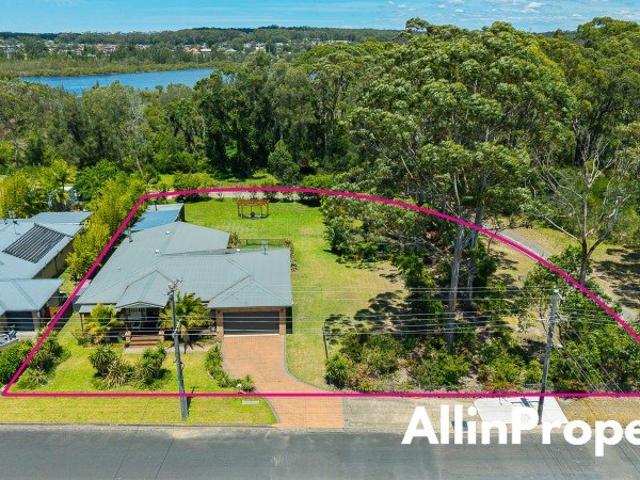All In 91 Suncrest Avenue, Sussex Inlet