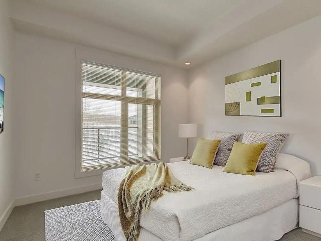 All in beautiful condo in Calgary — 2 Bedrooms Apartment