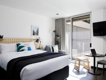 All Inclusive | Community Lifestyle | Fully Furnished | 2 mins to Oxford St