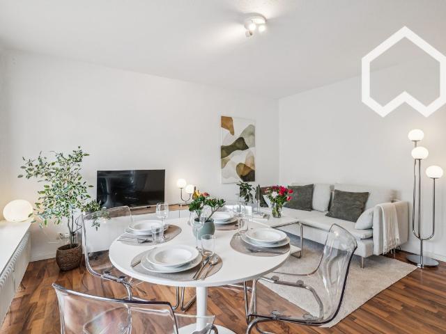 All inclusive: Fully furnished 2 room apartment with balcony in the city center, Kaiserslautern Amsterdam Apartments for Rent