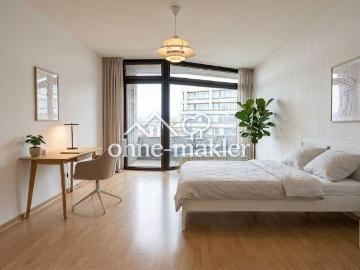 All Inclusive: Frisch saniertes, vollmöbliertes Studio im 11. OG mit spektakulärem Stadtblick