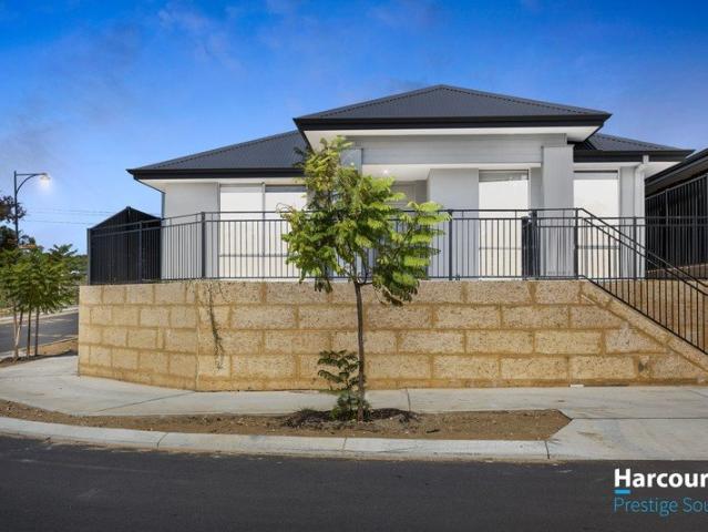 All New. All Modern. All Yours! 4x2 Living in a Brand New Baldivis Estate!