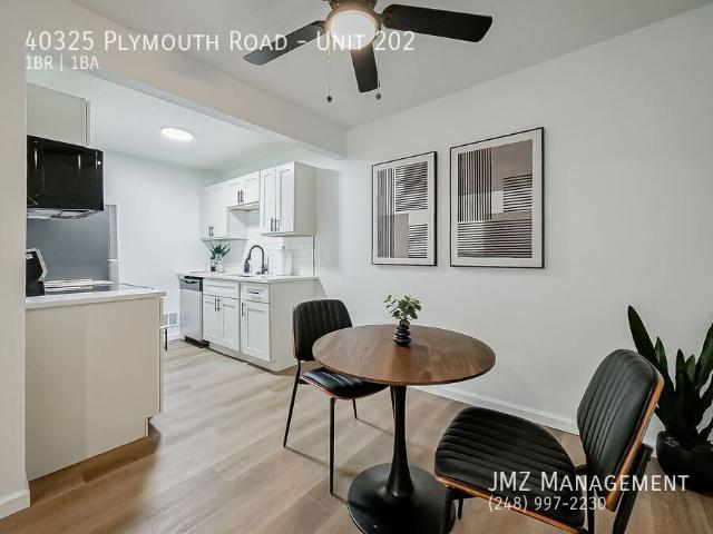All New Luxury Living In Plymouth