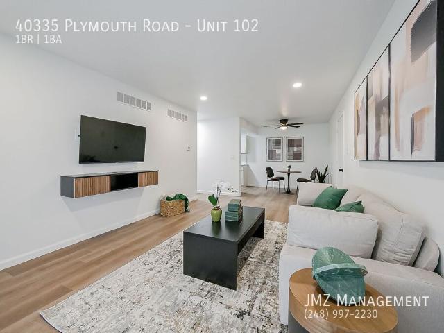 All New Luxury Living In Plymouth