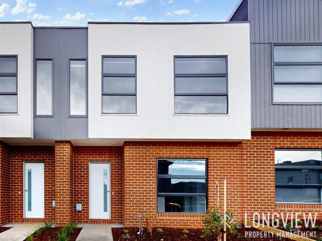 All New Tranquil Beauty Close to Park
