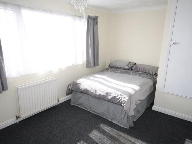 All Saints Road, Sittingbourne, Kent. 1 bed in a house share to rent £650 pcm £150 pw