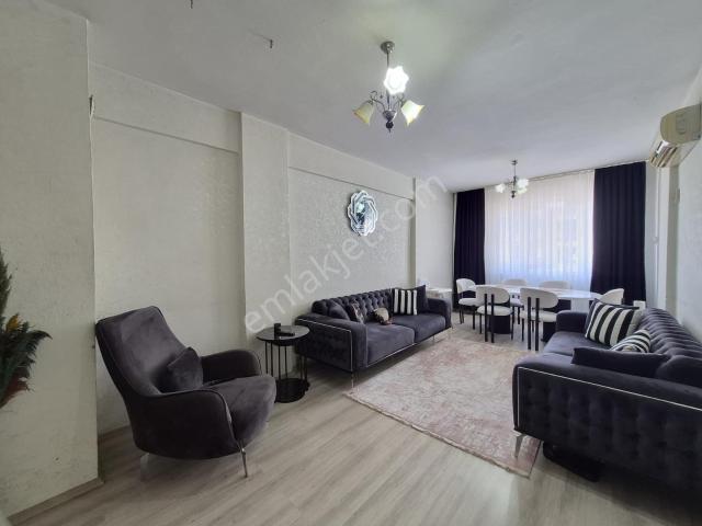 Çallı Sedir 'de Bakımlı, Asansörlü, Masrafsız Daire