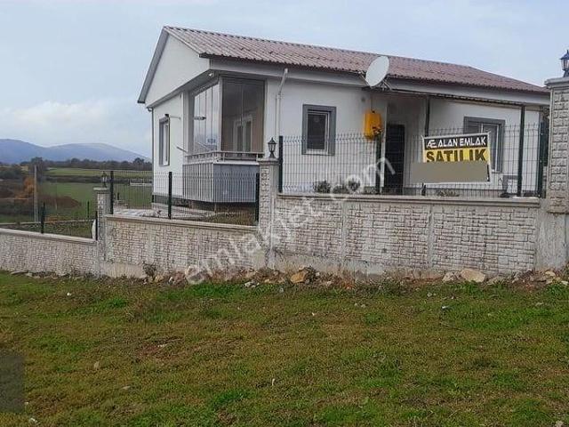Allan Emlak  Doğa İçerisinde, Üniversiteye Yakın Bahçeli Ev