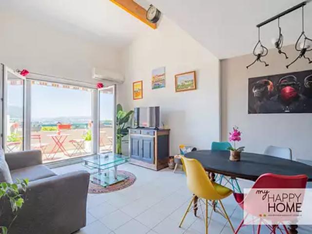 Allauch 13190 Achat / Vente appartement 3 pièces t3 au dernier étage terrasse