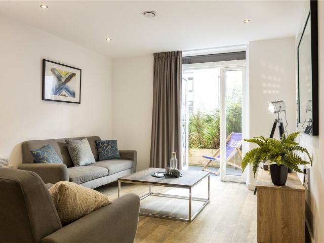 Allegro, 3 Exchnage Square, The Priory Queensway, Birmingham, West Midlands B4, 2 bed flat to rent, £1,400 pcm | PrimeLocation