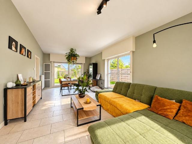 Alleenstaande woning met mooie tuin te Maldegem