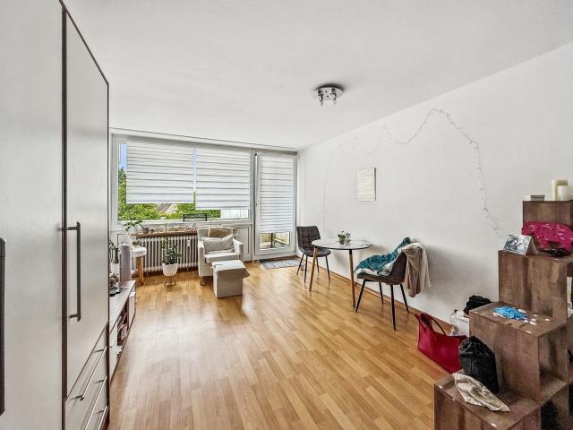 Alleine oder als Paket Zuverlässig vermietetes Apartment im Münchner Norden